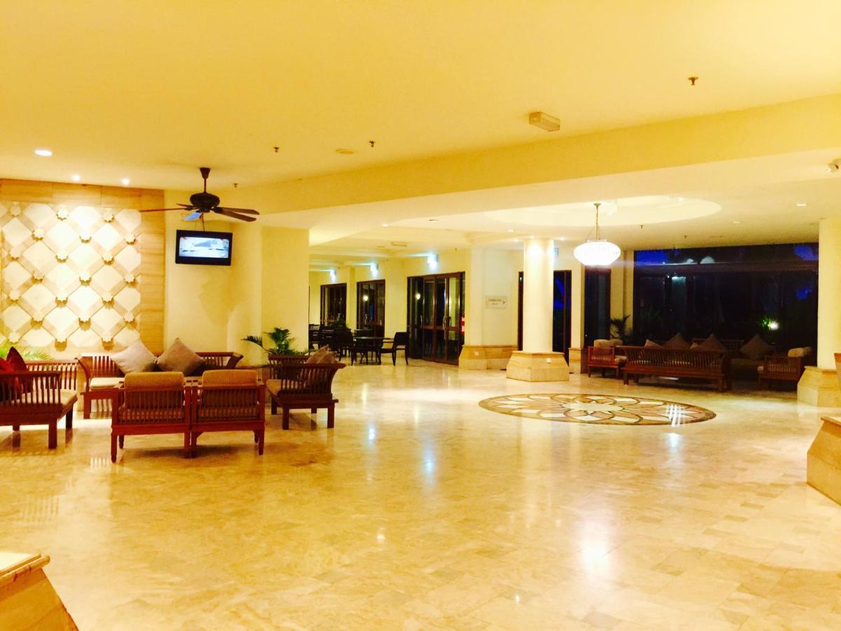 Langkawi Lagoon Ocean Resort ปันไตเจอนัง ภายนอก รูปภาพ